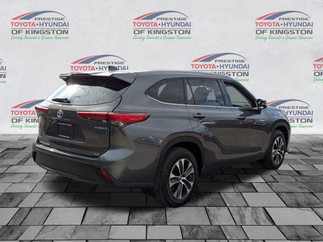 2021 Toyota Highlander Hybrid XLE