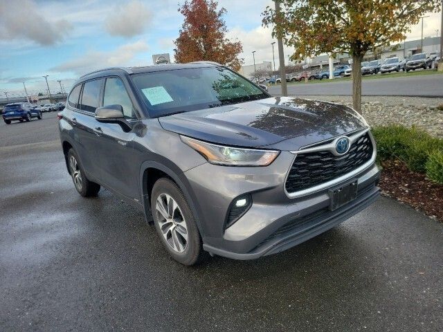 2021 Toyota Highlander Hybrid XLE