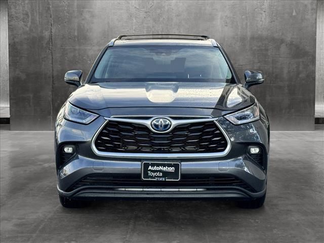 2021 Toyota Highlander Hybrid XLE