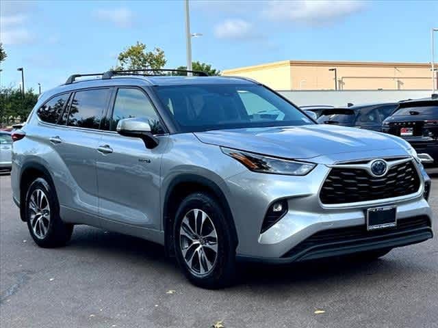 2021 Toyota Highlander Hybrid XLE