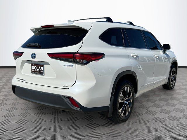 2021 Toyota Highlander Hybrid XLE