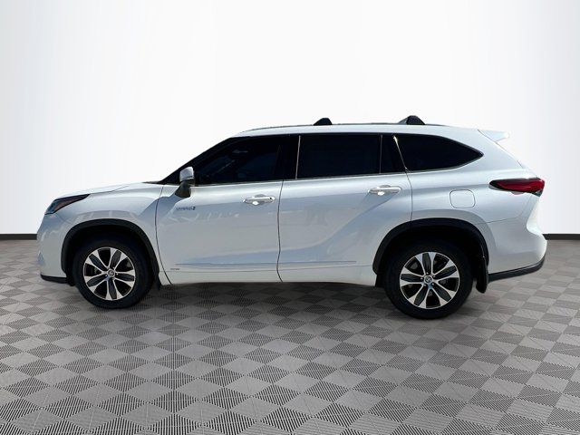 2021 Toyota Highlander Hybrid XLE