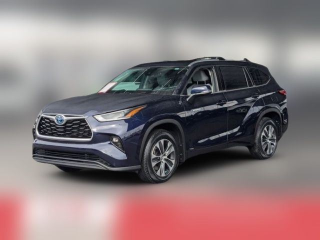 2021 Toyota Highlander Hybrid XLE