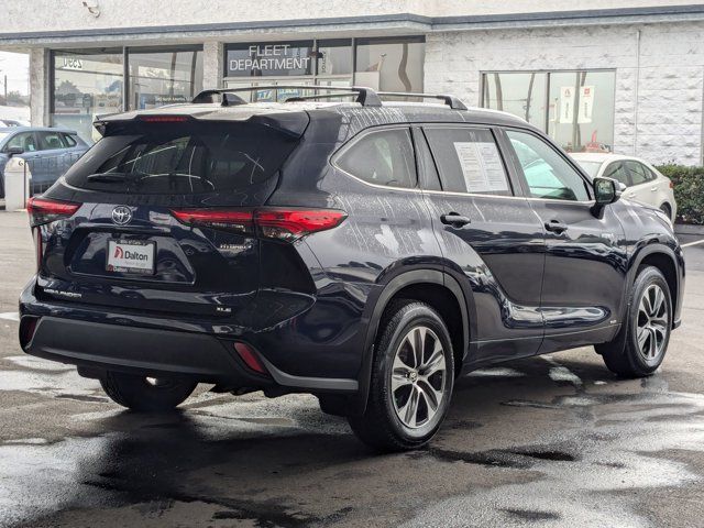 2021 Toyota Highlander Hybrid XLE