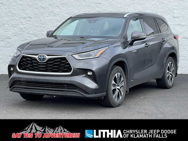 2021 Toyota Highlander Hybrid XLE