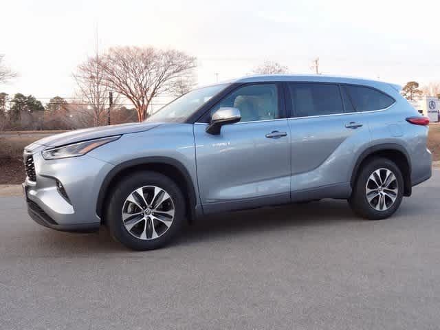 2021 Toyota Highlander Hybrid XLE