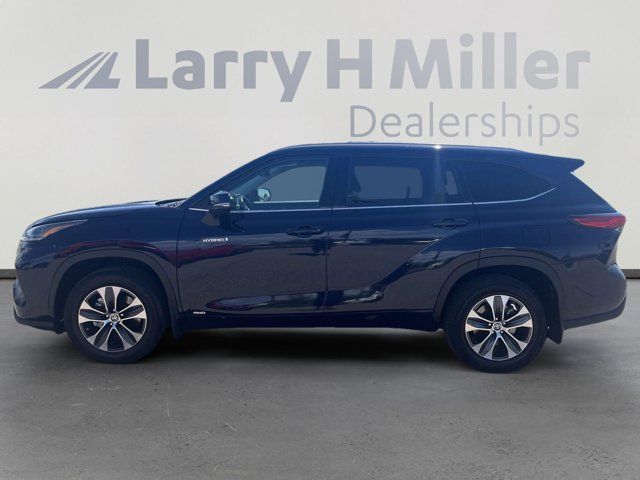 2021 Toyota Highlander Hybrid XLE