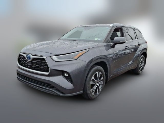 2021 Toyota Highlander Hybrid XLE