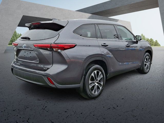 2021 Toyota Highlander Hybrid XLE