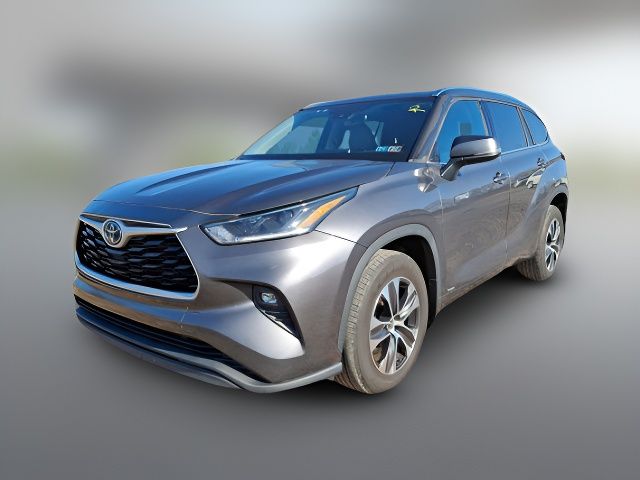 2021 Toyota Highlander Hybrid XLE