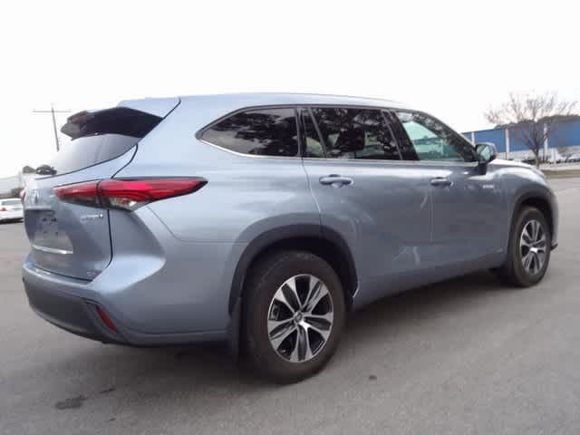 2021 Toyota Highlander Hybrid XLE