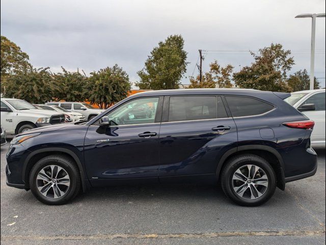 2021 Toyota Highlander Hybrid XLE