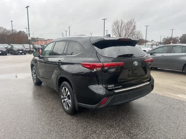 2021 Toyota Highlander Hybrid XLE