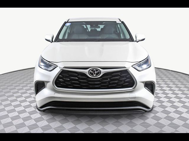 2021 Toyota Highlander L