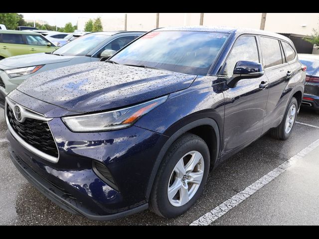 2021 Toyota Highlander L