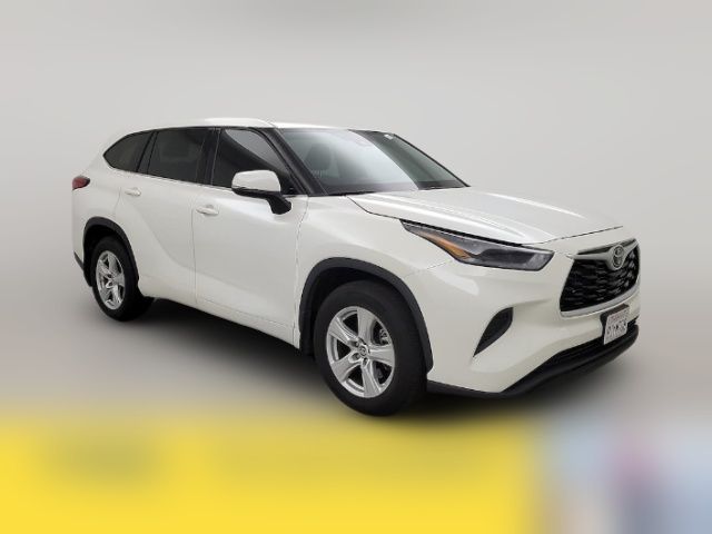 2021 Toyota Highlander L