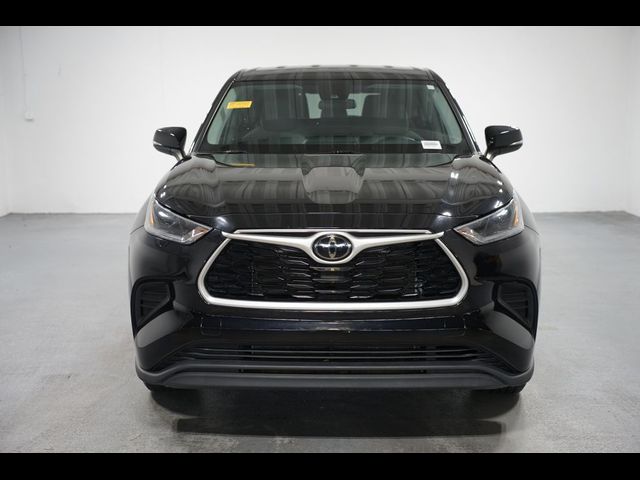 2021 Toyota Highlander L