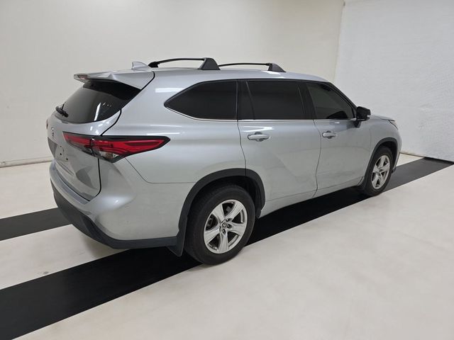 2021 Toyota Highlander L