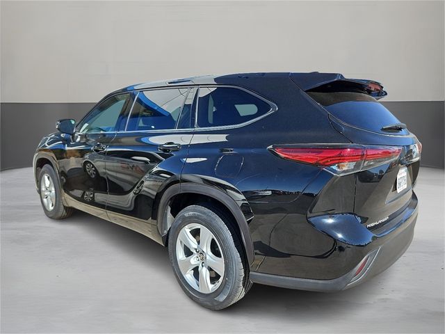 2021 Toyota Highlander L