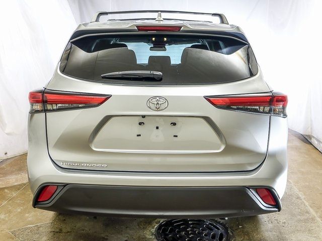 2021 Toyota Highlander L