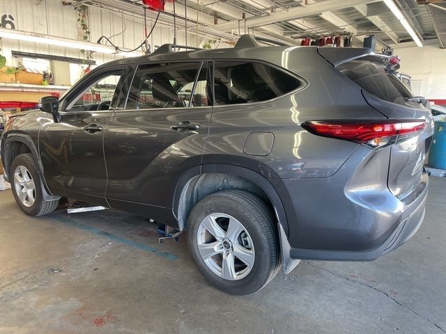 2021 Toyota Highlander L