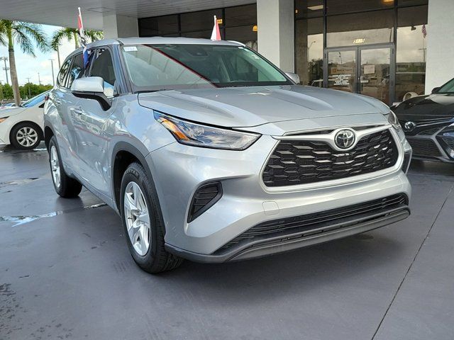 2021 Toyota Highlander L