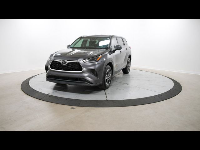 2021 Toyota Highlander L