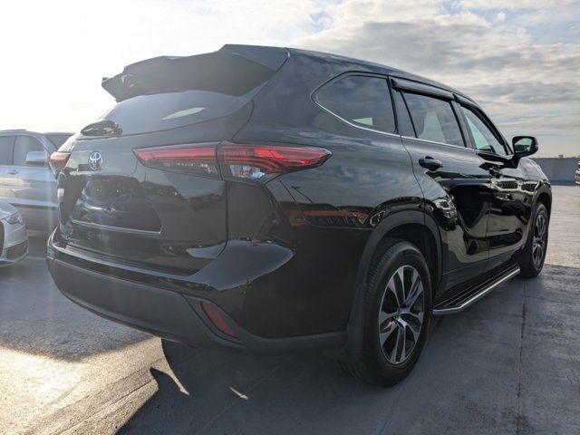 2021 Toyota Highlander L