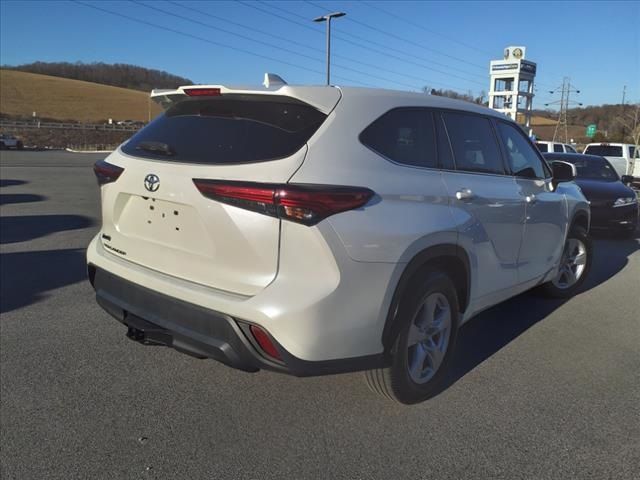 2021 Toyota Highlander L