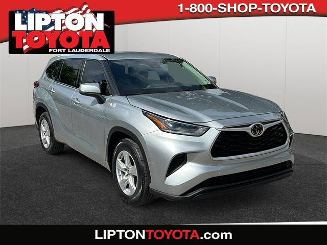 2021 Toyota Highlander L