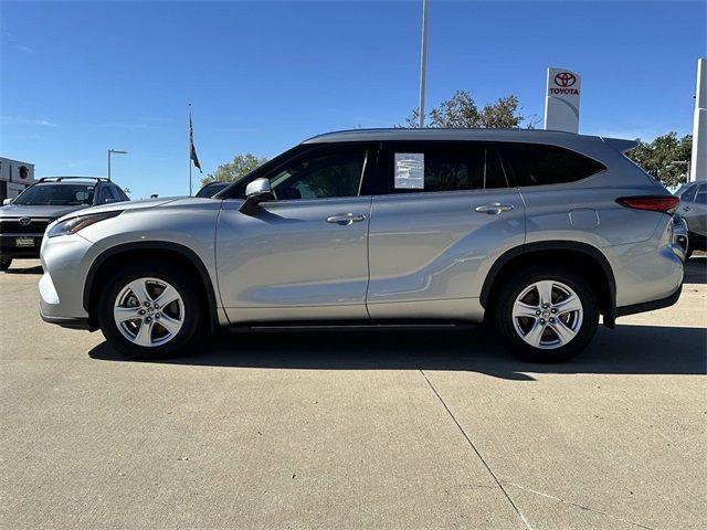 2021 Toyota Highlander L