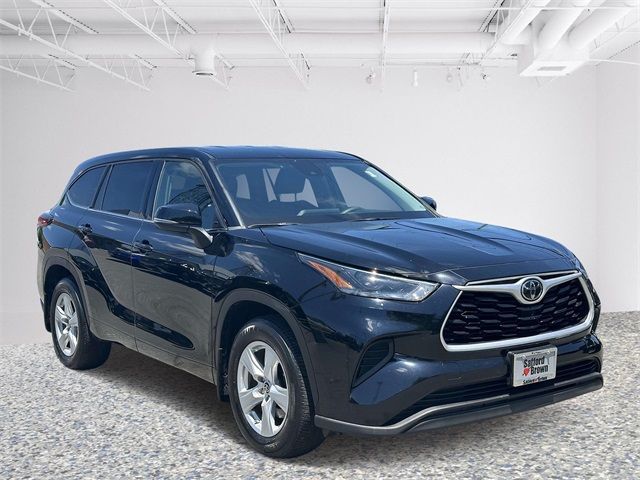 2021 Toyota Highlander L