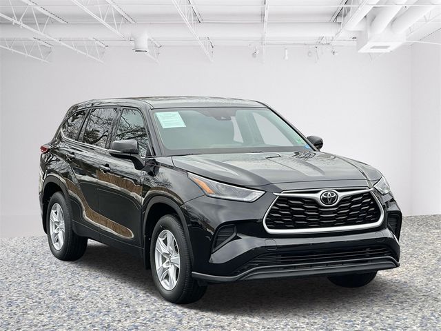 2021 Toyota Highlander L