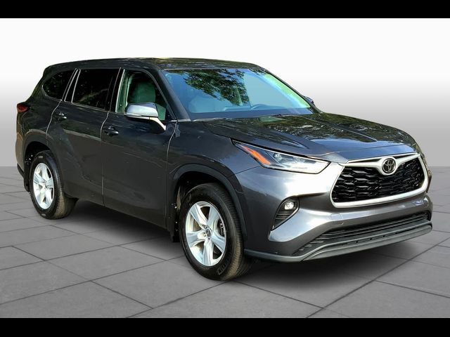 2021 Toyota Highlander LE