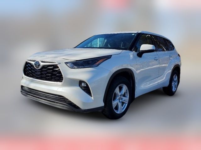 2021 Toyota Highlander LE