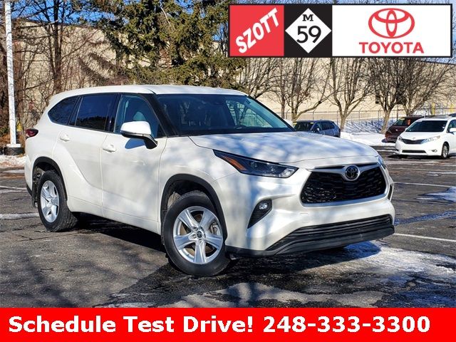 2021 Toyota Highlander LE