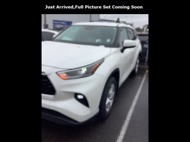 2021 Toyota Highlander L