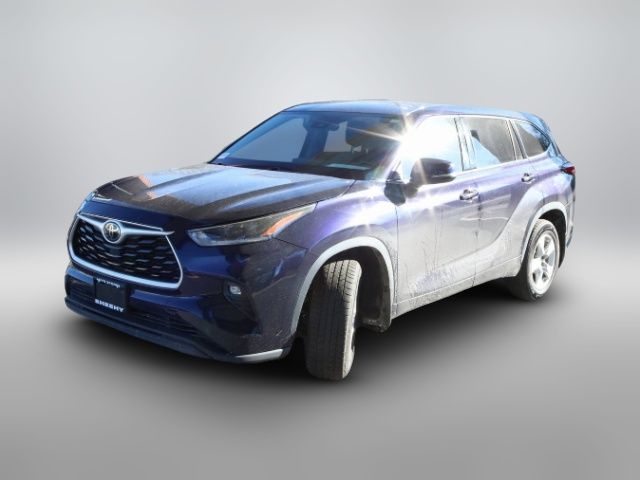 2021 Toyota Highlander LE