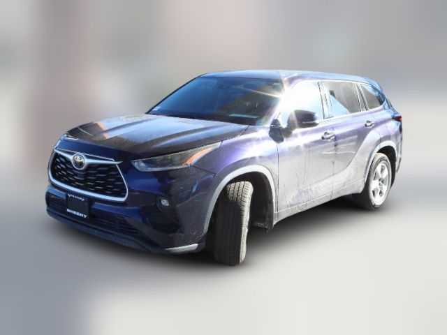 2021 Toyota Highlander LE