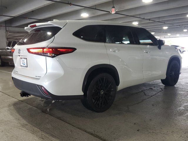 2021 Toyota Highlander LE