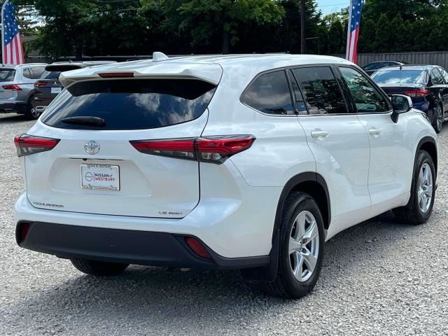 2021 Toyota Highlander LE