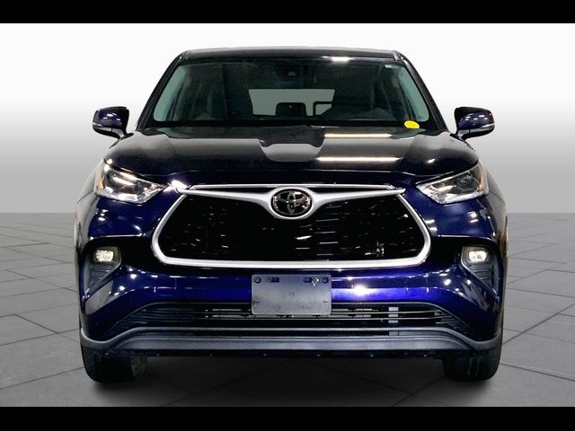 2021 Toyota Highlander LE