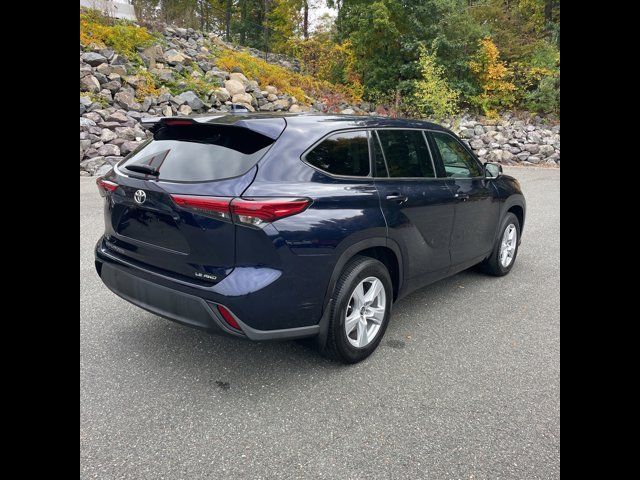 2021 Toyota Highlander LE