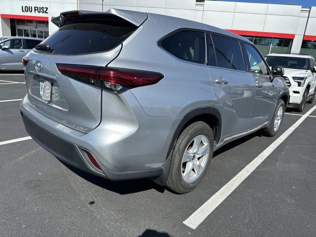 2021 Toyota Highlander LE