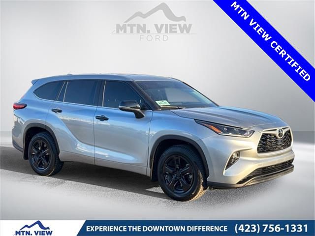 2021 Toyota Highlander LE