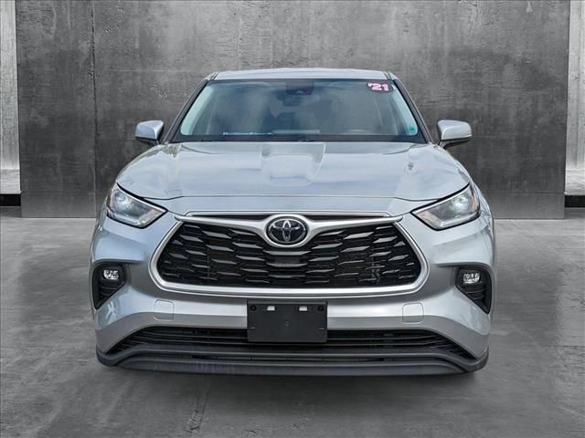 2021 Toyota Highlander LE