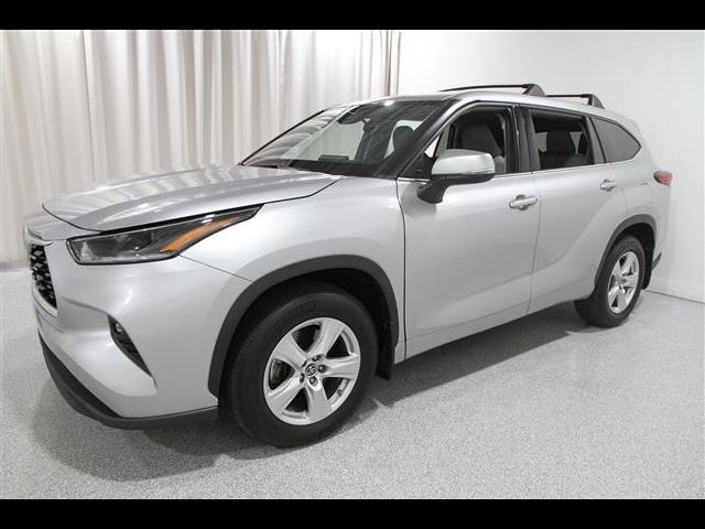 2021 Toyota Highlander LE