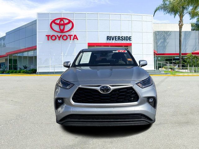 2021 Toyota Highlander LE