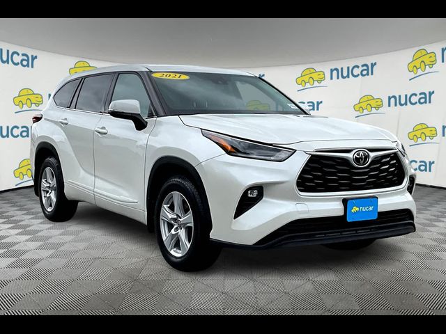 2021 Toyota Highlander LE