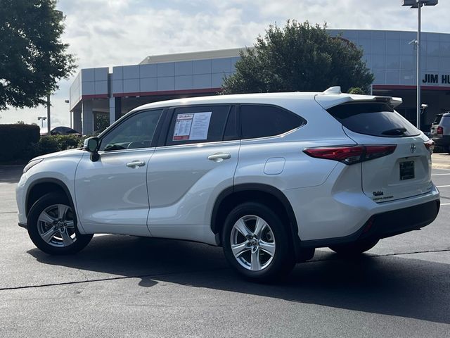 2021 Toyota Highlander LE